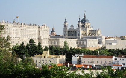 madrid-tour-con-vistas-a-la-almudena